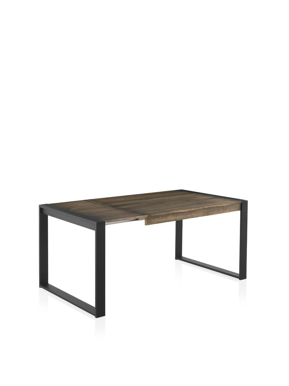 Ausziehbarer Esstisch für den Innen- und Außenbereich mit Holzplatte (Moderne) im Angebot