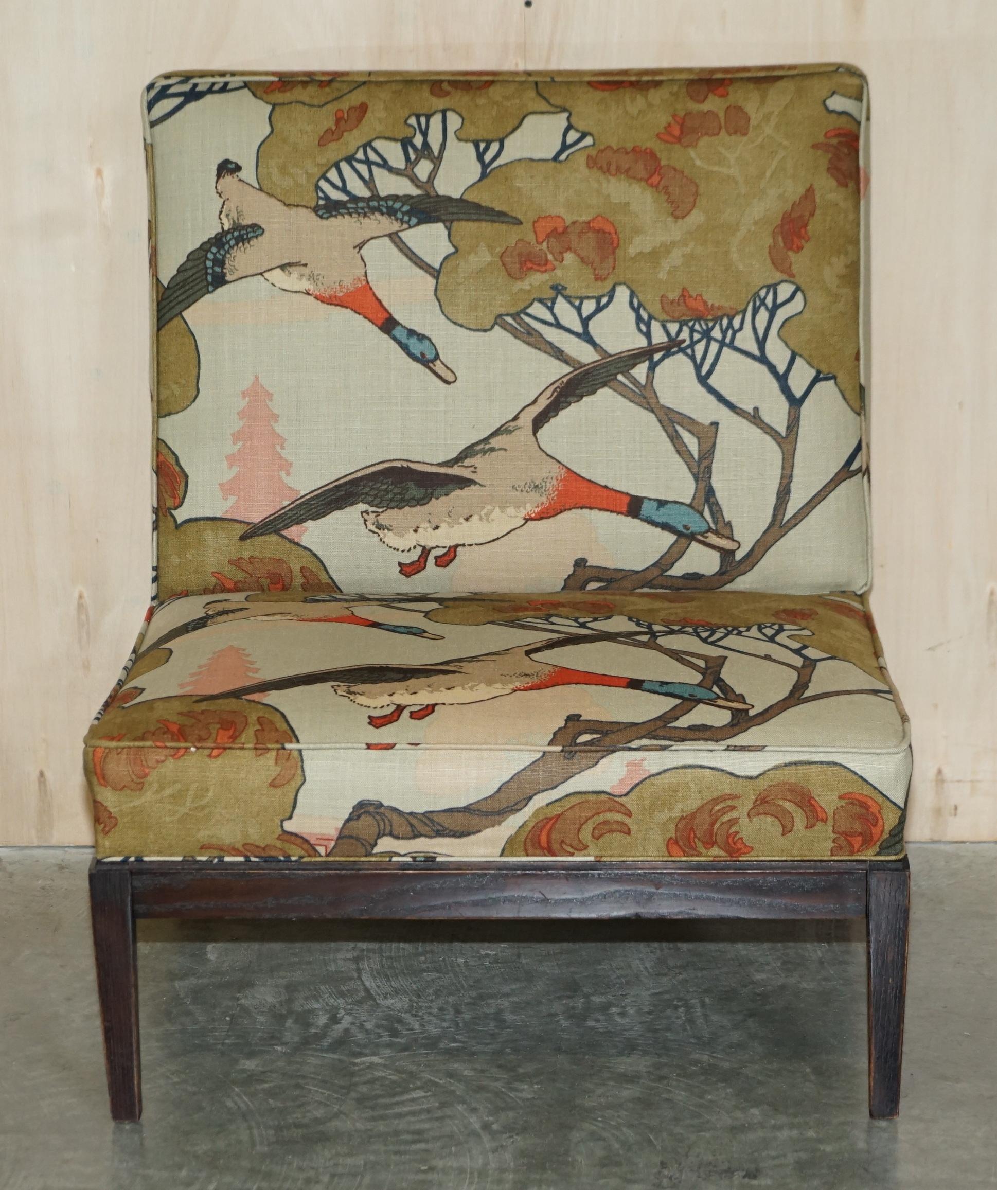 We are delighted to offer for sale this fully refurbished, George Smith Norris armchair upholstered in Mulberry Flying Ducks linen which is part of a suite

Condition wise, the suite has been freshly upholstered as mentioned in stunning Mulberry