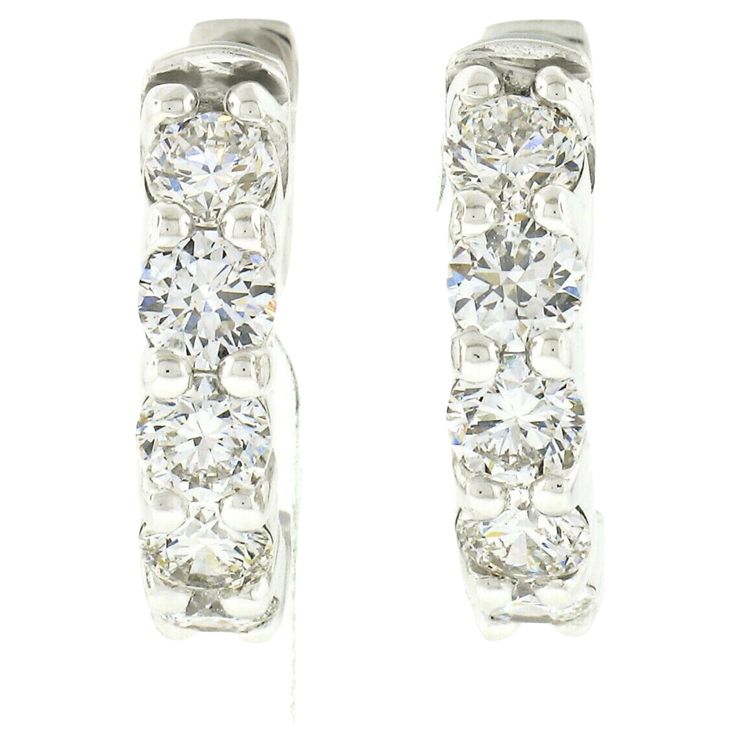 New Fancy 14k White Gold 1.58ctw 10 Round Diamond Huggie Hoop Earrings For Sale