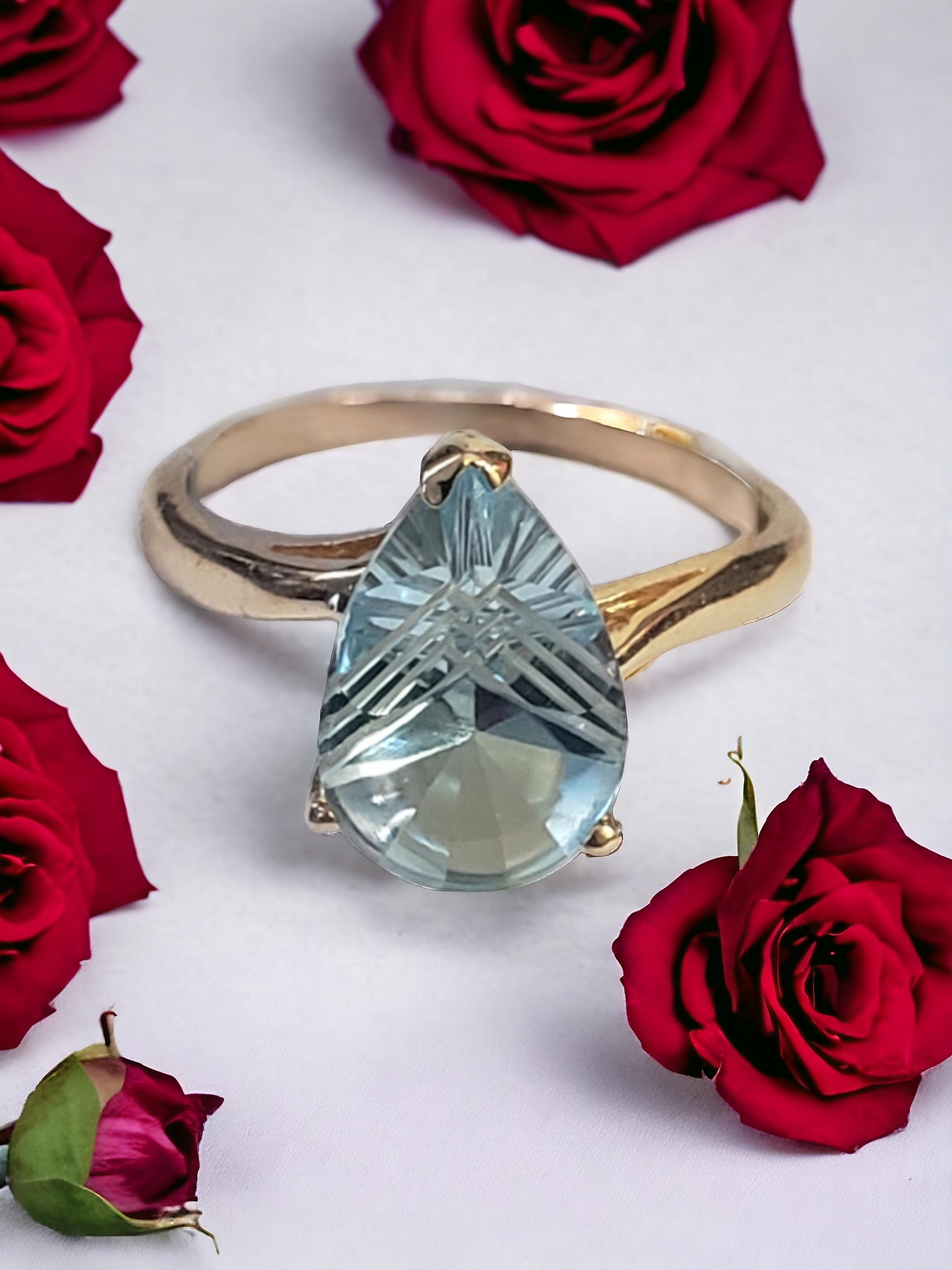 NEW Fantasy Special Cut 3 Ct. Natural Sky Blue Topaz Ring in 14k Yellow Gold For Sale 10