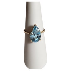 New Fantasy Special Cut 4 Carat, Natural Sky Blue Topaz Ring in 14k Yellow Gold
