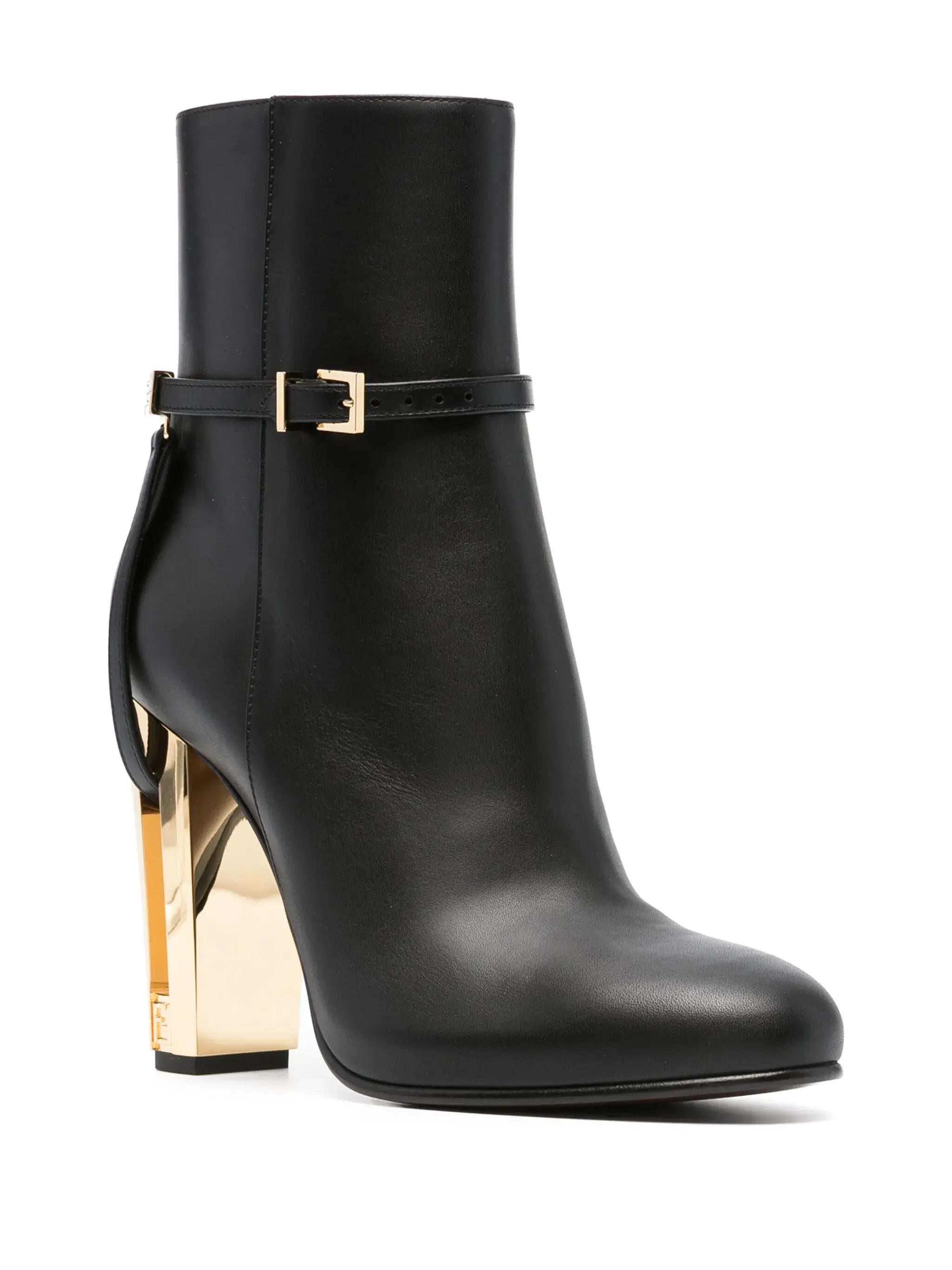 Nuovo Fendi 2023 Delfina Booties Taglia 40 in vendita 4