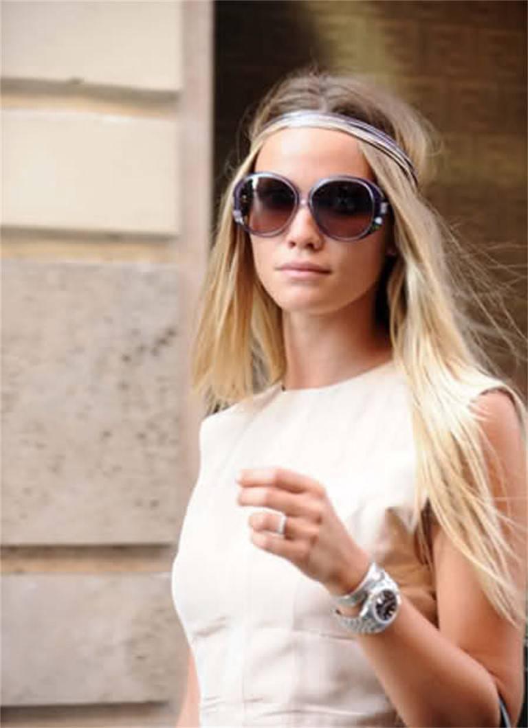 New Fendi Beige Rose Inlaid Sunglasses With Case 5