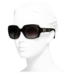 New Fendi Black Buckle Leather Sunglasses with Case