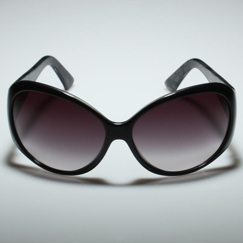 Women's New Fendi Black FF Logo Sunglasses with Case