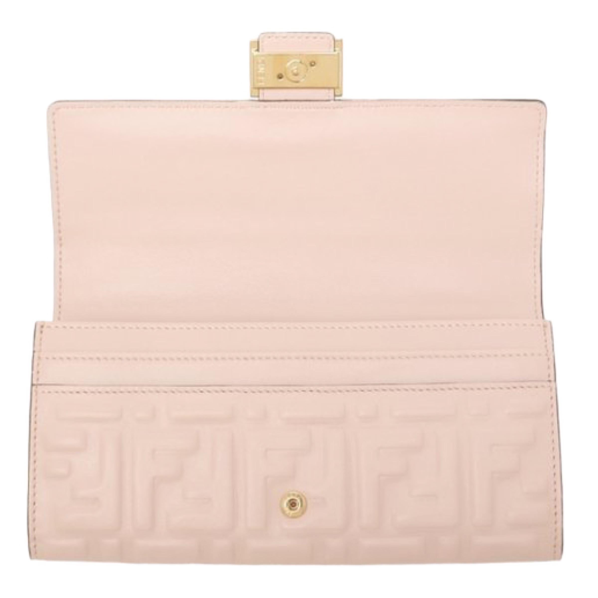 Women's NEW Fendi Candy Pink Baguette FF Monogram Leather Continental Wallet Clutch Bag For Sale
