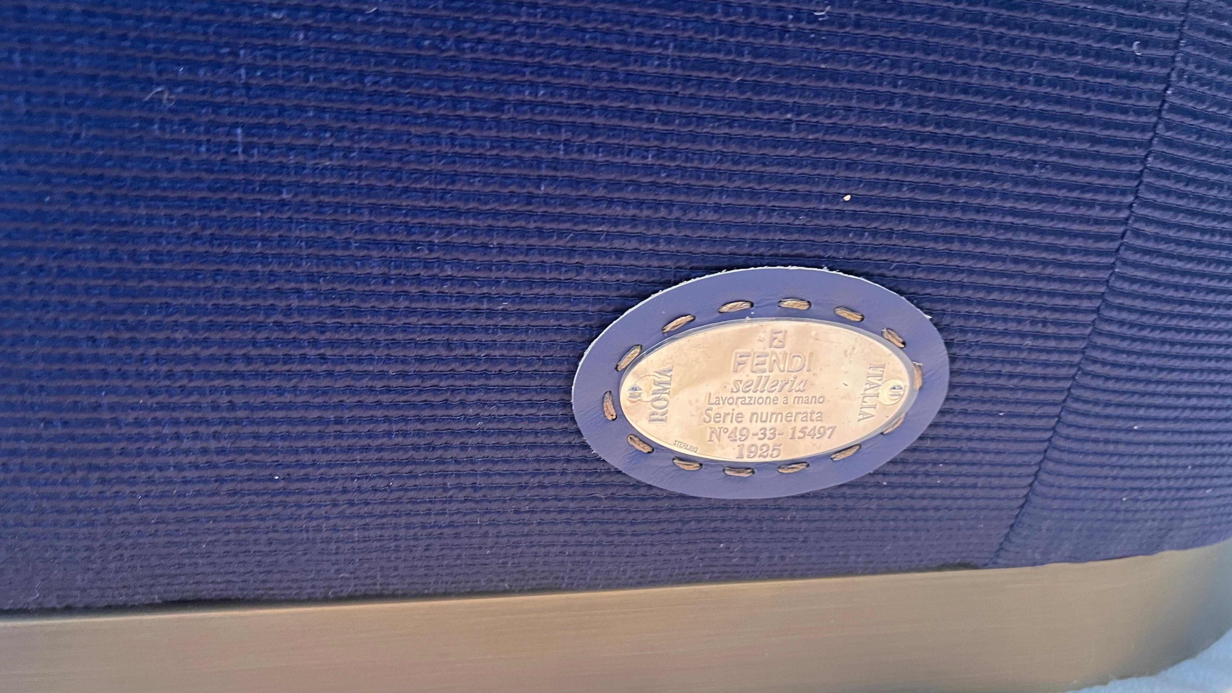 New Fendi Casa Sofa Borromini In Excellent Condition For Sale In Munich, Bavaria