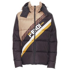 nouveau FENDI Fila Mania black beige Zucca monogramme goose down puffer jacket EU50 L