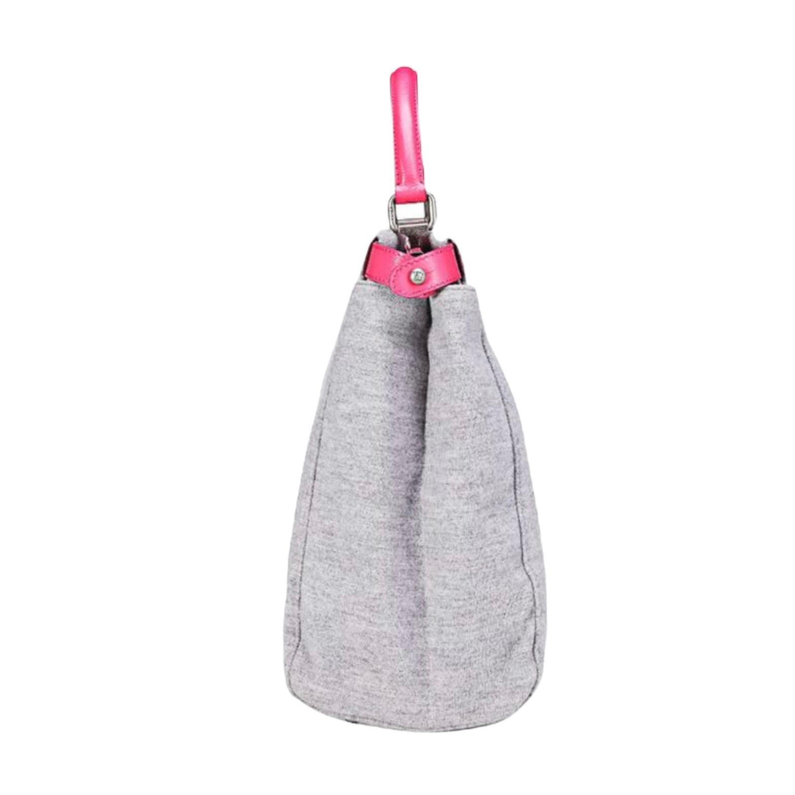 Fendi - Grand sac Peekaboo en cuir rose et gris en édition limitée avec sangle, état neuf Excellent état - En vente à Switzerland, CH
