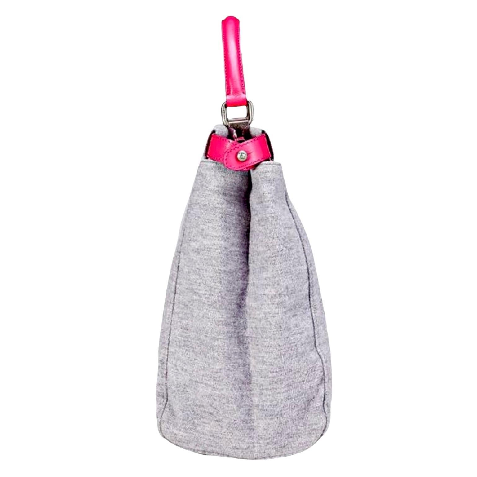 Fendi - Grand sac Peekaboo en cuir rose et gris en édition limitée avec sangle, état neuf en vente 1