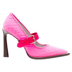 new FENDI Nicki Minaj Prints On neon pink FF Zucca neoprene buckle pump EU39