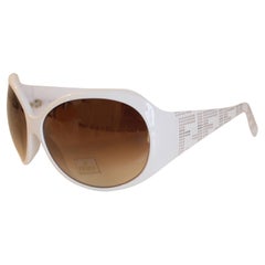 Nuovi occhiali da sole Fendi White Logo con custodia