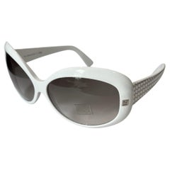 Nuovi occhiali da sole Fendi White Logo con custodia