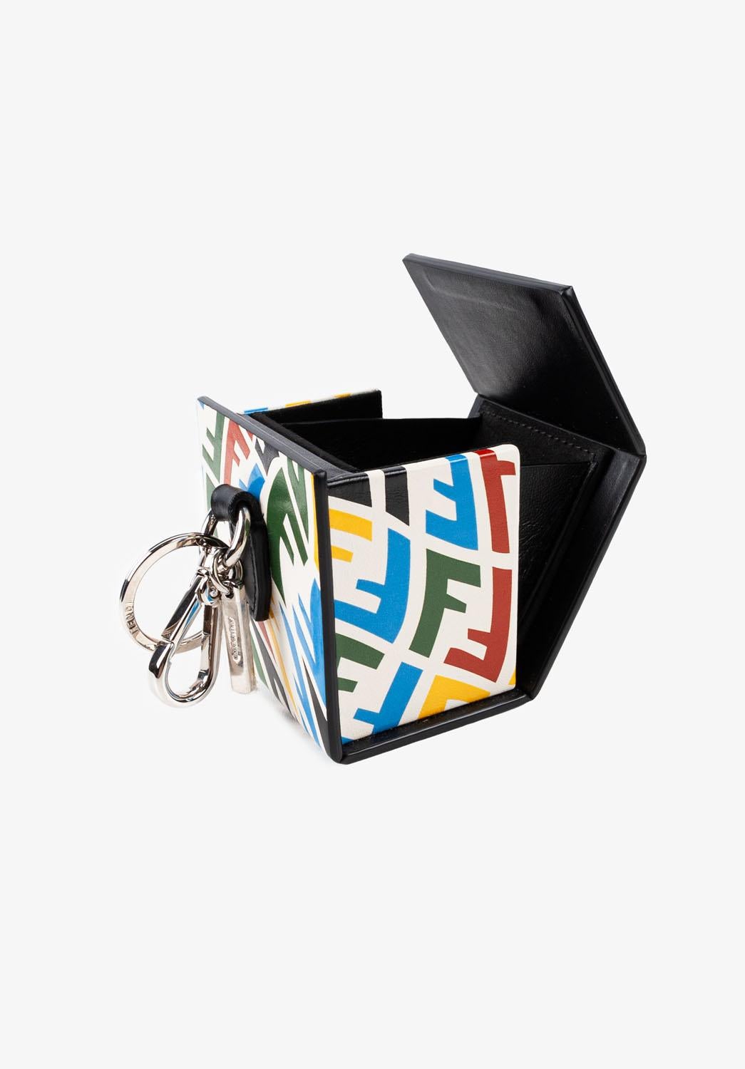 New Fendi x Sarah Coleman Women Key Chain Lether Charm Bag, one size, S1162 In New Condition For Sale In Kaunas, LT