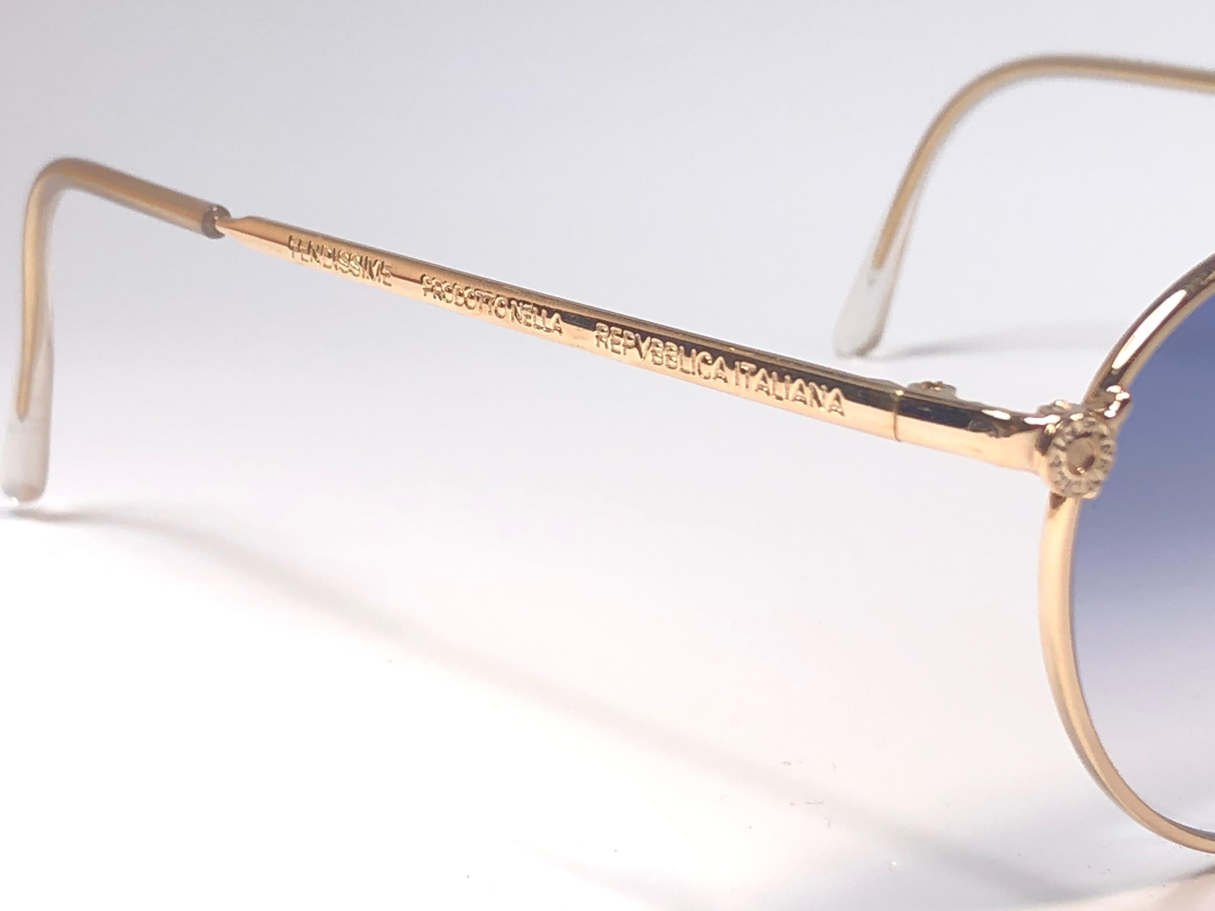 Neu Fendissime Goldblaue Gradient-Lenses Sonnenbrille 1990er Jahre Italien im Angebot 2