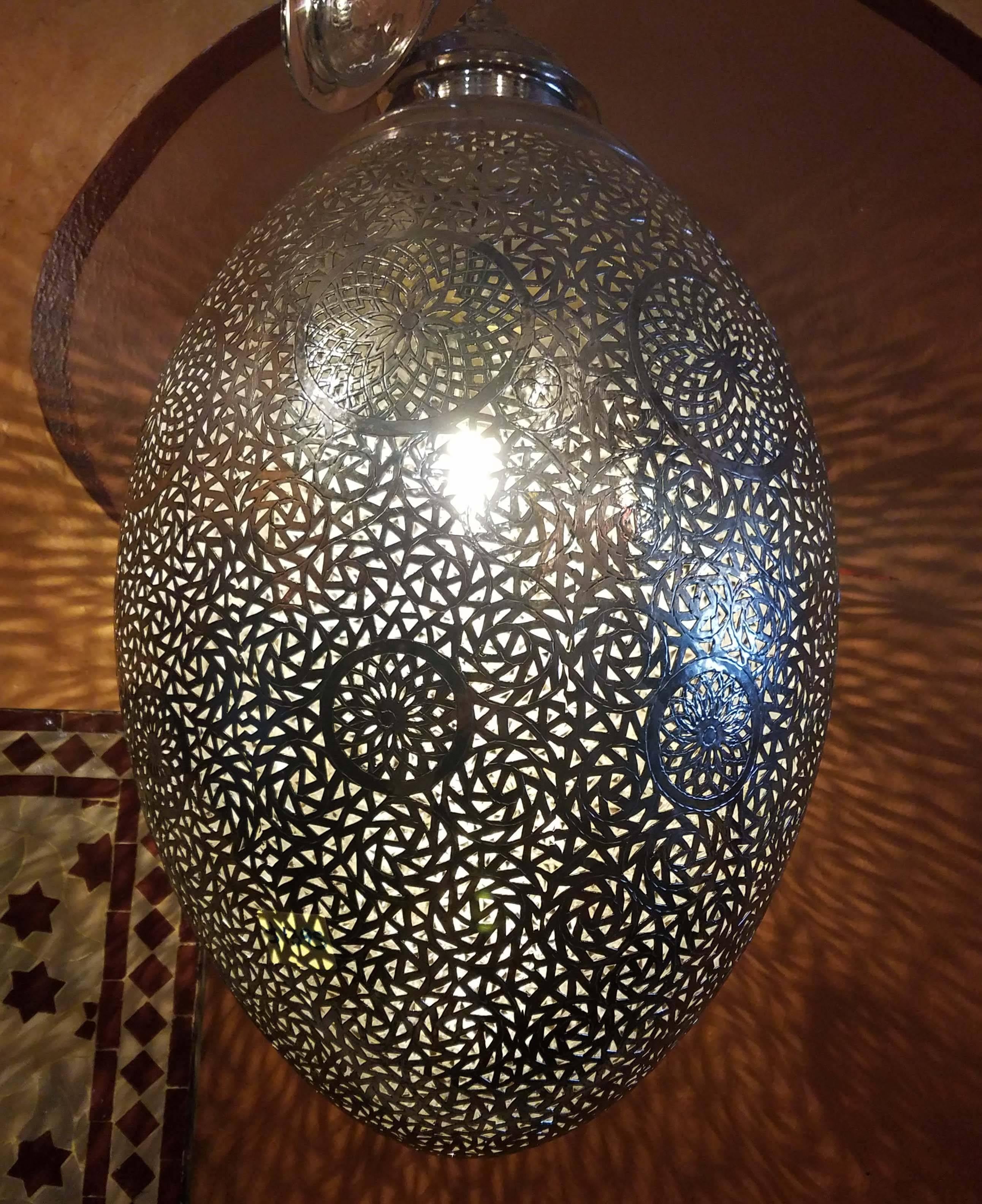 New Fez Moroccan Lantern, Copper, Egg Shape In Excellent Condition For Sale In Orlando, FL