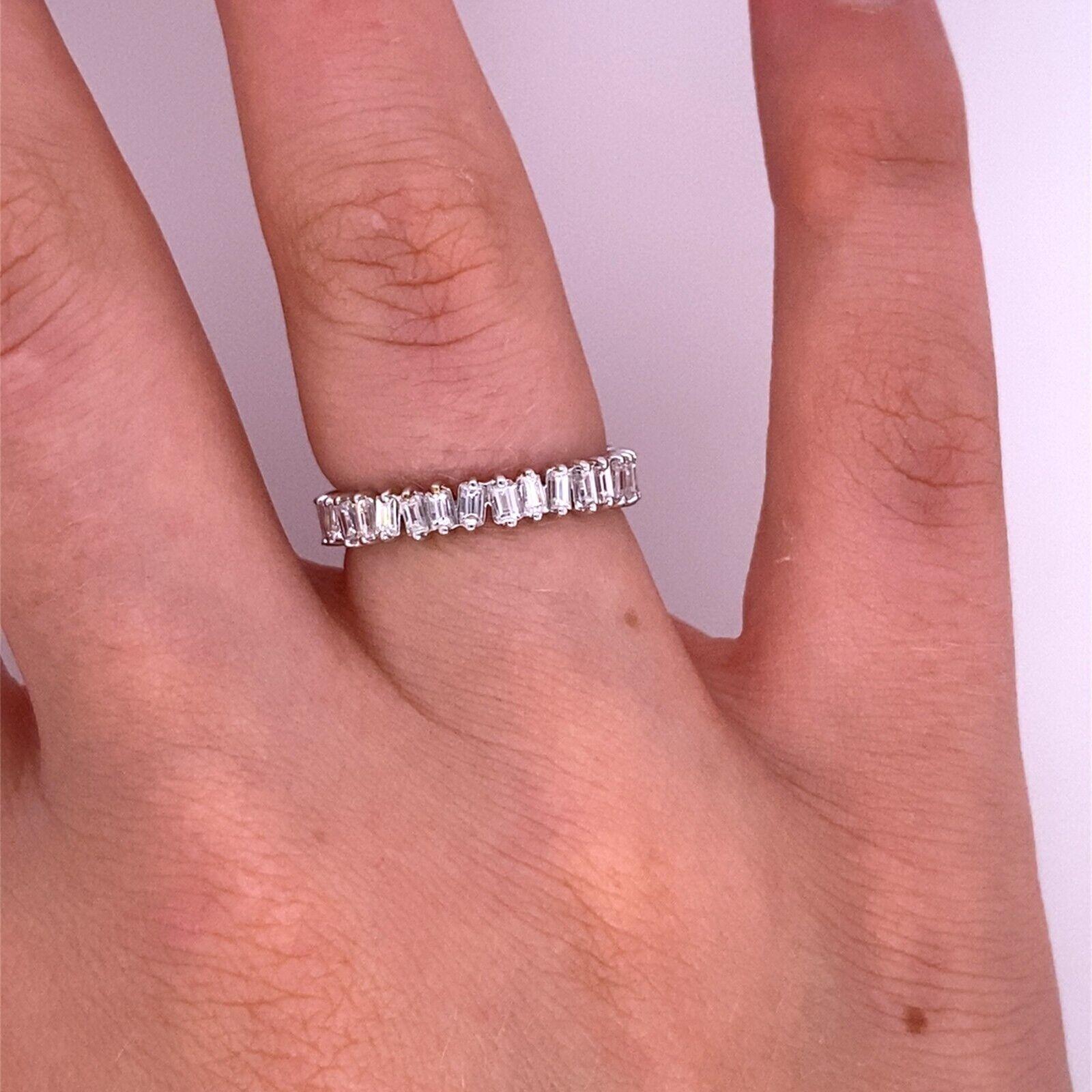 New Fine Quality Baguette Full Eternity Ring of Diamonds in 18ct White Gold In New Condition For Sale In London, GB