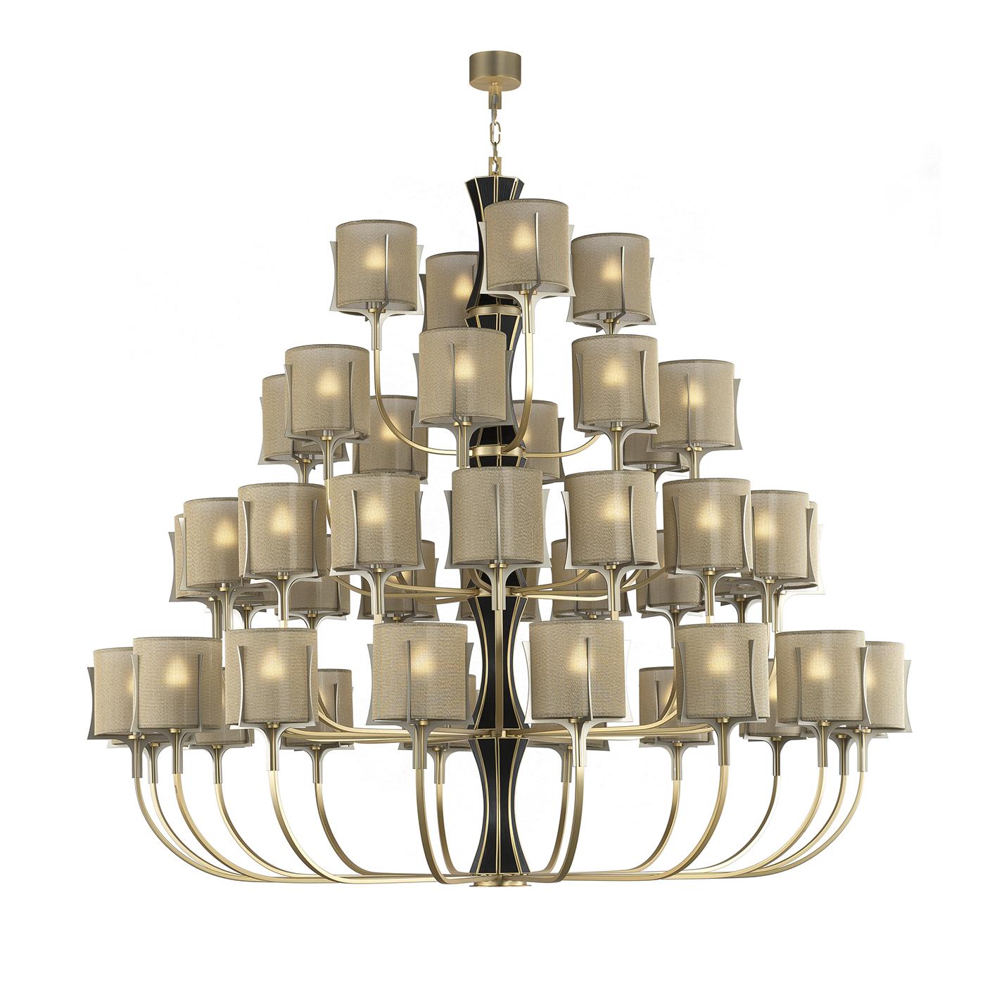 This magnificent chandelier is part of the New Flow collection and combines high-quality materials with a modern sensibility for a timeless final effect that makes this piece suitable for any decor. The four-layer structure is of natural-finished