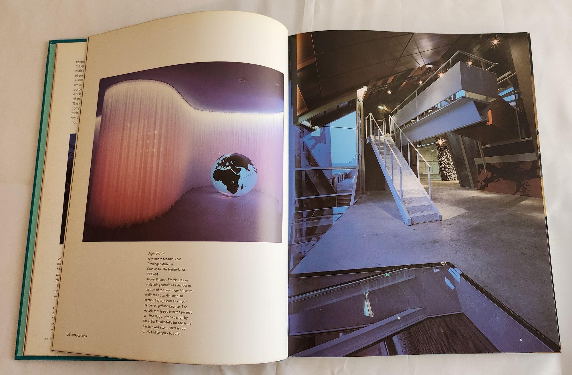 20th Century New Forms Architecture in The 1990s First Edition Hardcover 1997 For Sale