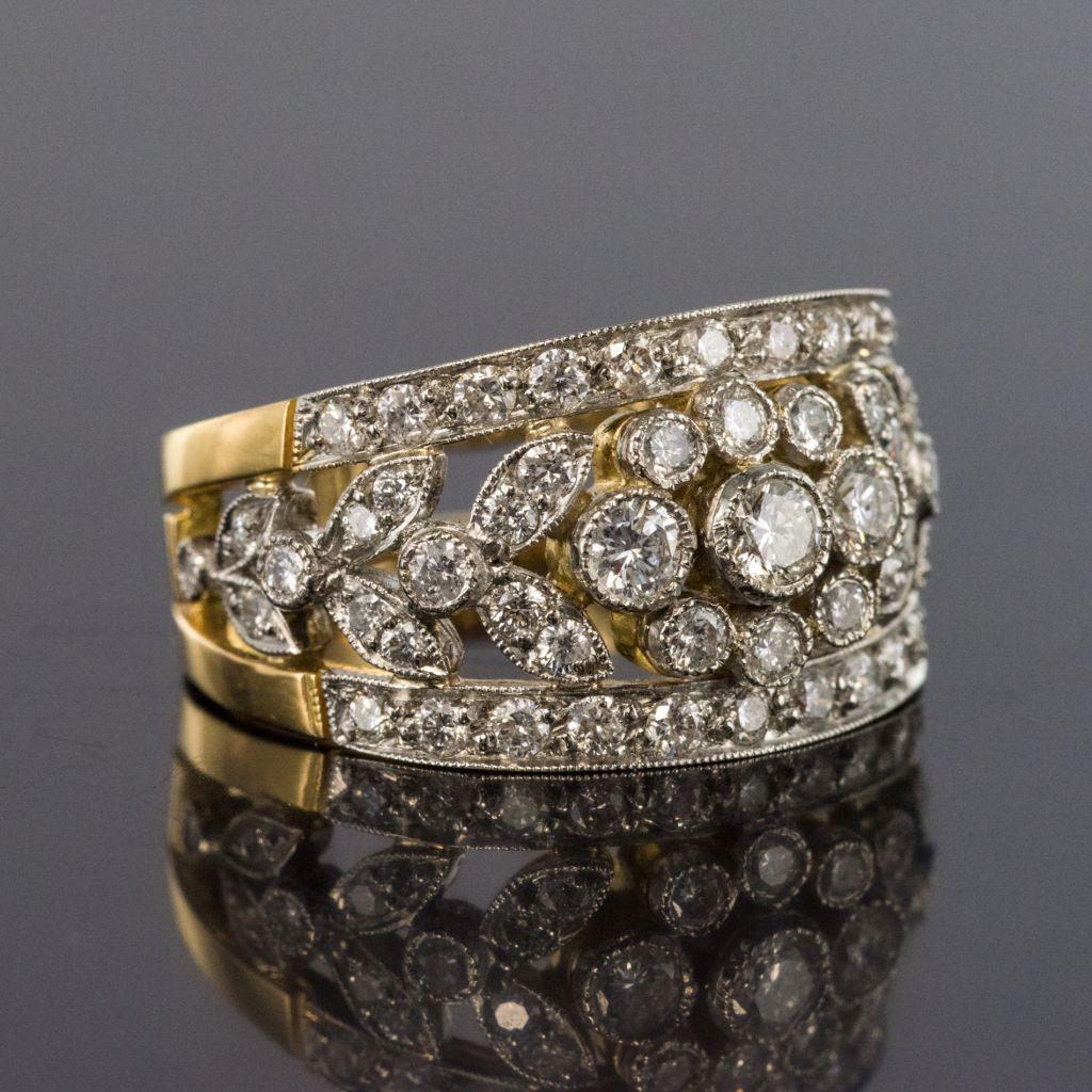 French Floral Motif Diamond Gold Band Ring 7