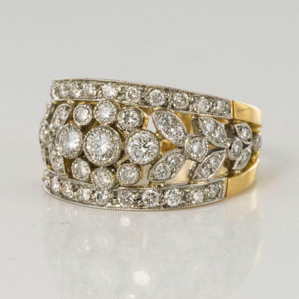 Contemporary French Floral Motif Diamond Gold Band Ring