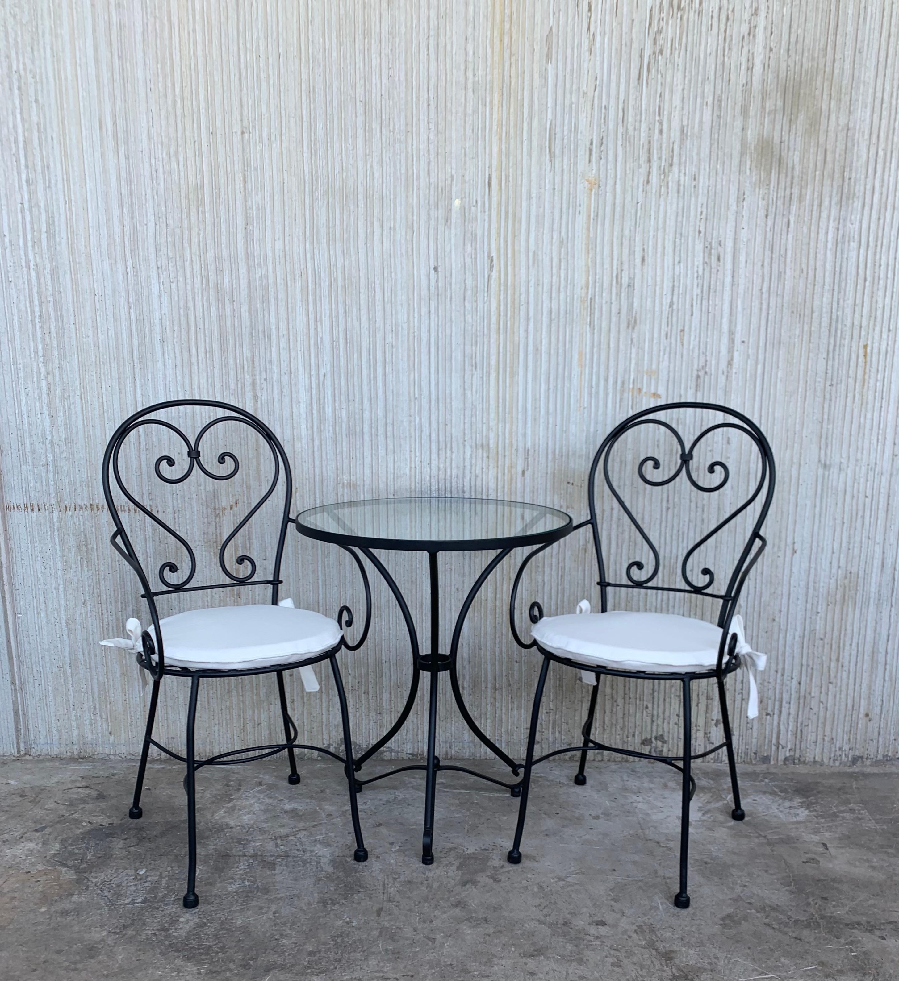 New French Wrought Iron Painting Garden Bistro Outdoor Set In Excellent Condition In Miami, FL
