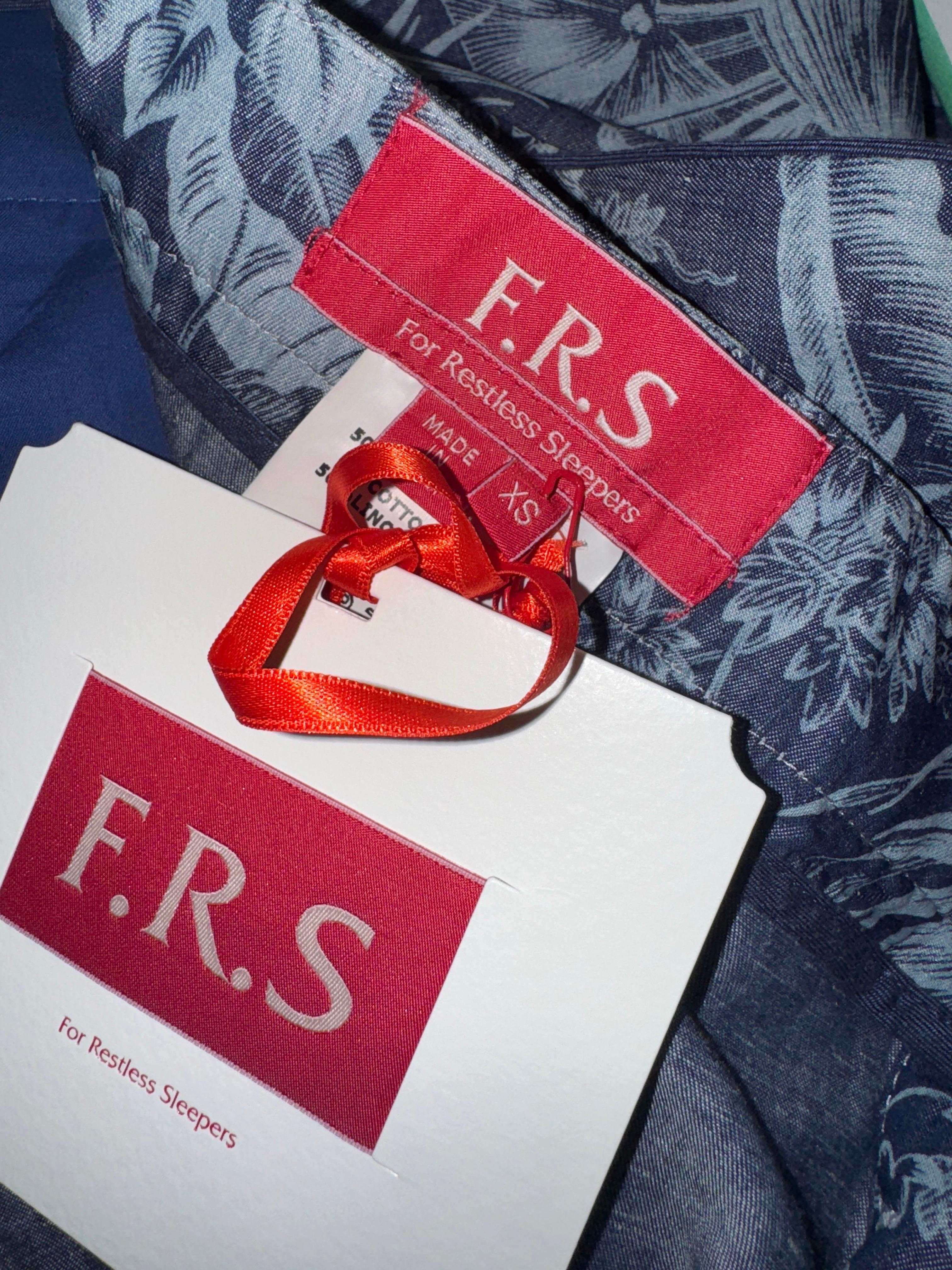 NUOVO F.R.S. For Restless Sleepers FRS Pantaloni stampati in misto lino XS in vendita 2