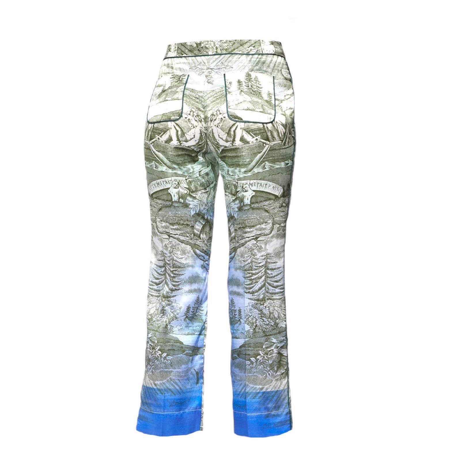 A stunning pair of silk pants designed by FOR RESTLESS SLEEPERS FRS.

The F.R.S For Restless Sleepers pants are a sumptuous alternative to tailored bottoms. They're crafted from finest silk blend and feature an amazing FRS print.

Dry clean