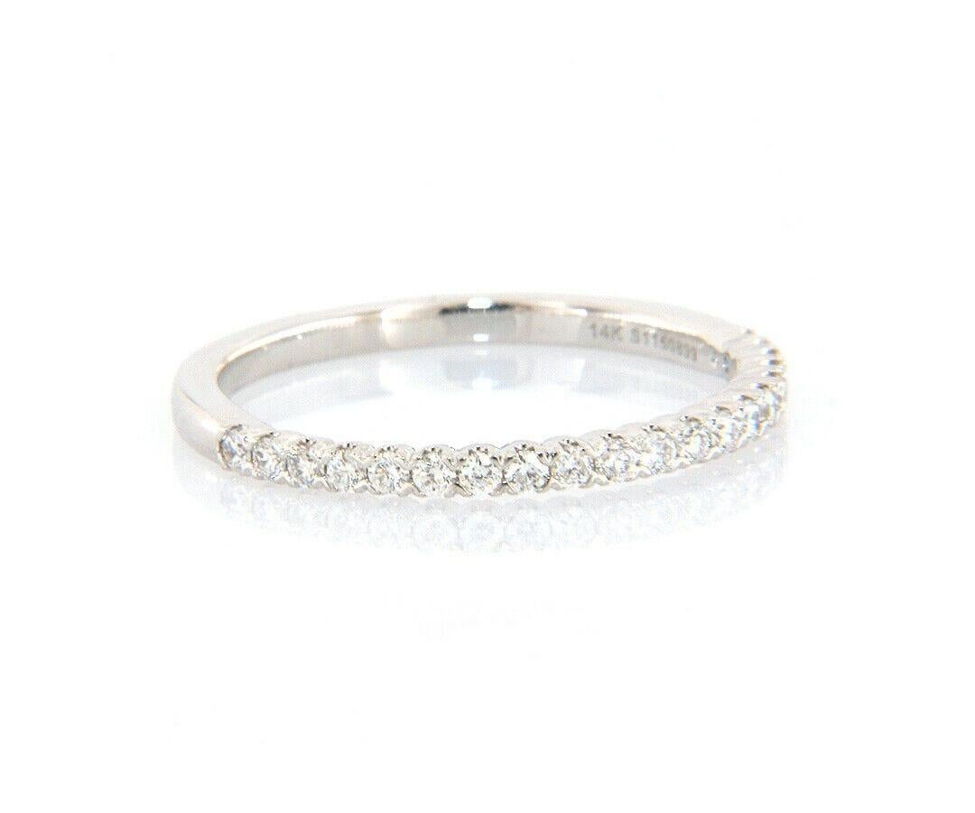 New Gabriel & Co. 0.23ctw Diamond Wedding Band Ring in 14K

Gabriel & Co. Diamond Wedding Band Ring
14K White Gold
Diamonds Carat Weight: Approx. 0.23ctw
Band Width: Approx. 1.78 MM
Ring Size: 6.50 (US)
Weight: Approx. 1.52 Grams
Stamped: 14K,