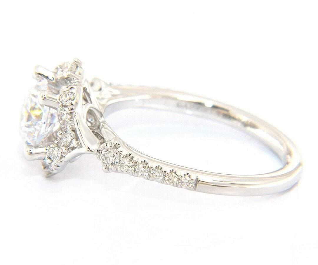 Neuer Gabriel & Co. 0,35 Karat Diamant Wellenschliff Halo Halbfassung Ring in 14K im Zustand „Neu“ im Angebot in Vienna, VA