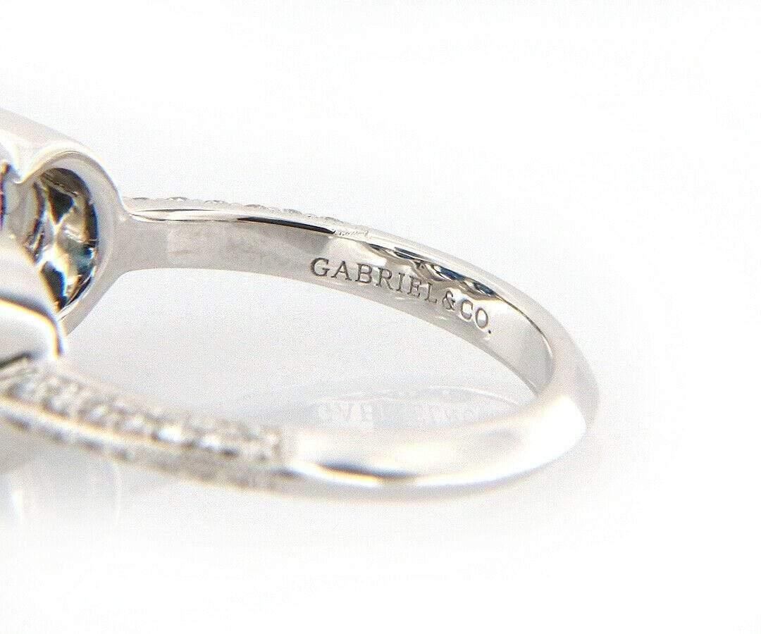 New Gabriel & Co. 1.85ctw Oval Sapphires and 0.35ctw Diamond Frame Three Stone Ring in 14K

Gabriel & Co. Oval Sapphires and Diamond Frame Three Stone Ring
14K White Gold
Sapphires Carat Weight: Approx. 1.85ctw
Diamonds Carat Weight: Approx.