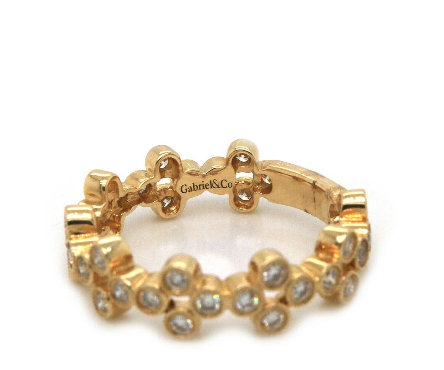 Women's New Gabriel & Co. Diamond Milgrain Cluster Station Band Ring in 14K Yellow Gold For Sale