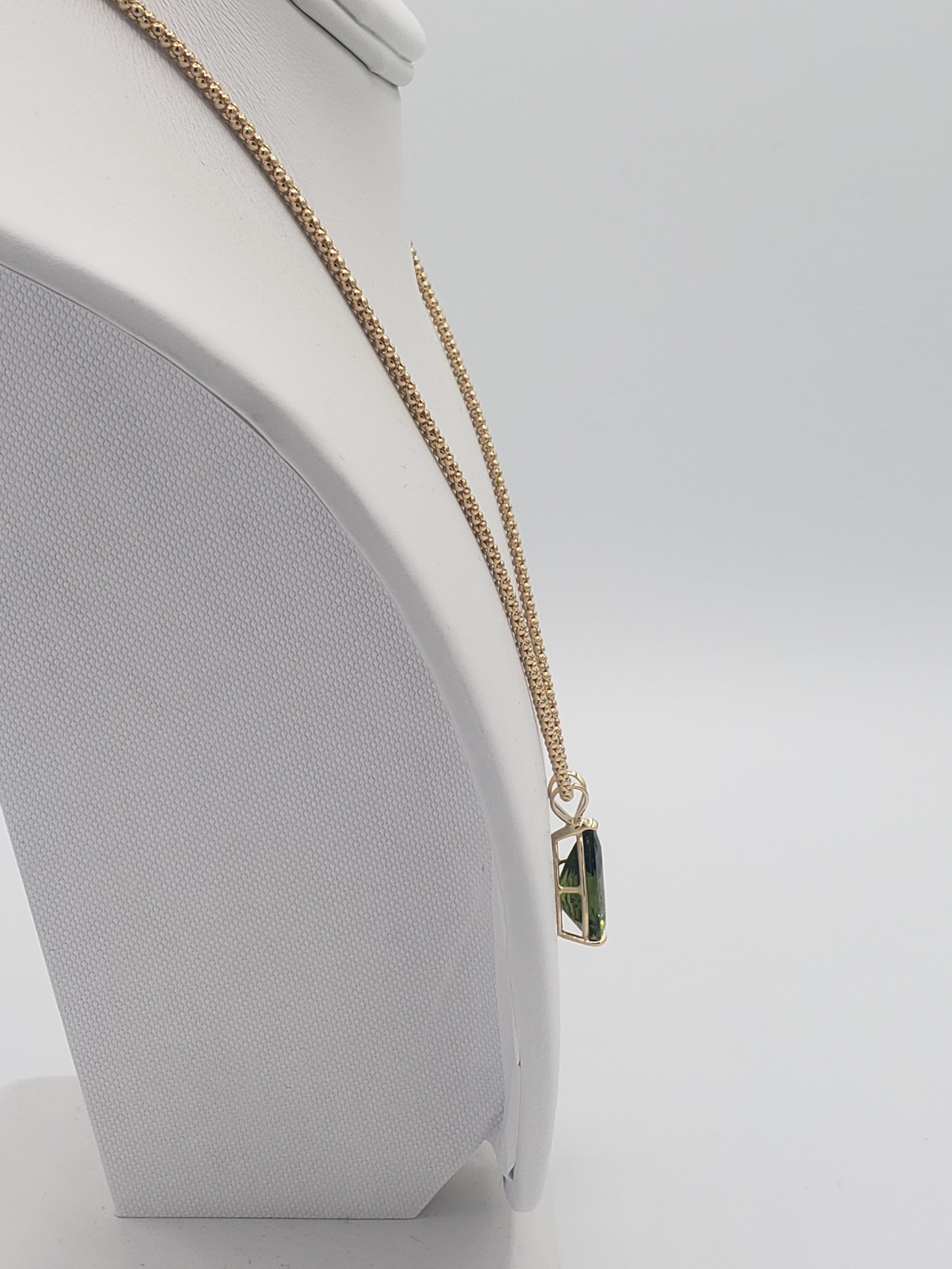 Unheated Natural 12.22 CT Burma Pear Peridot Pendant 14K Gold For Sale 2