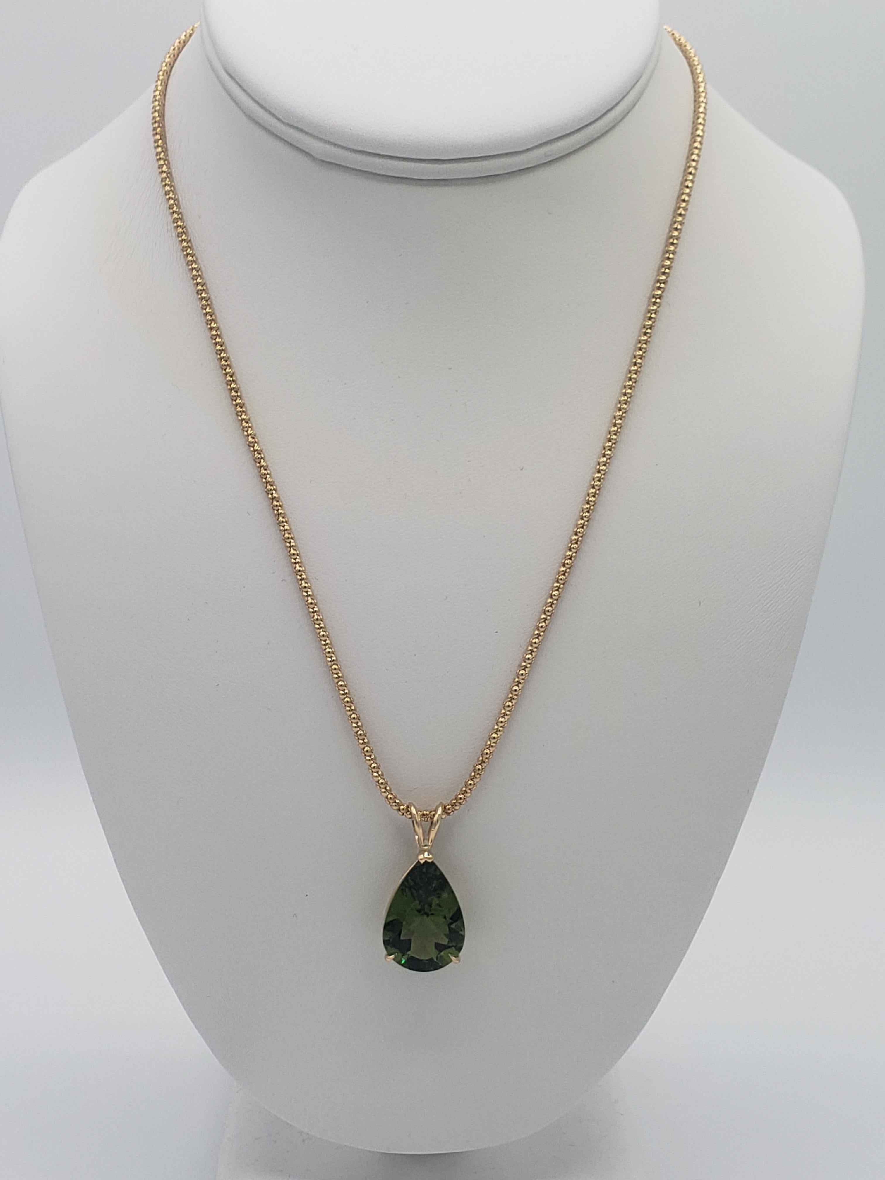 Unheated Natural 12.22 CT Burma Pear Peridot Pendant 14K Gold For Sale 3