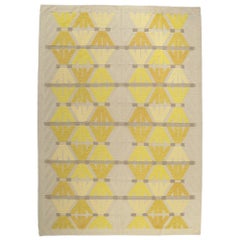 Geometrischer Hochlehner Teppich mit konzeptionellen, erhabenen Designelementen