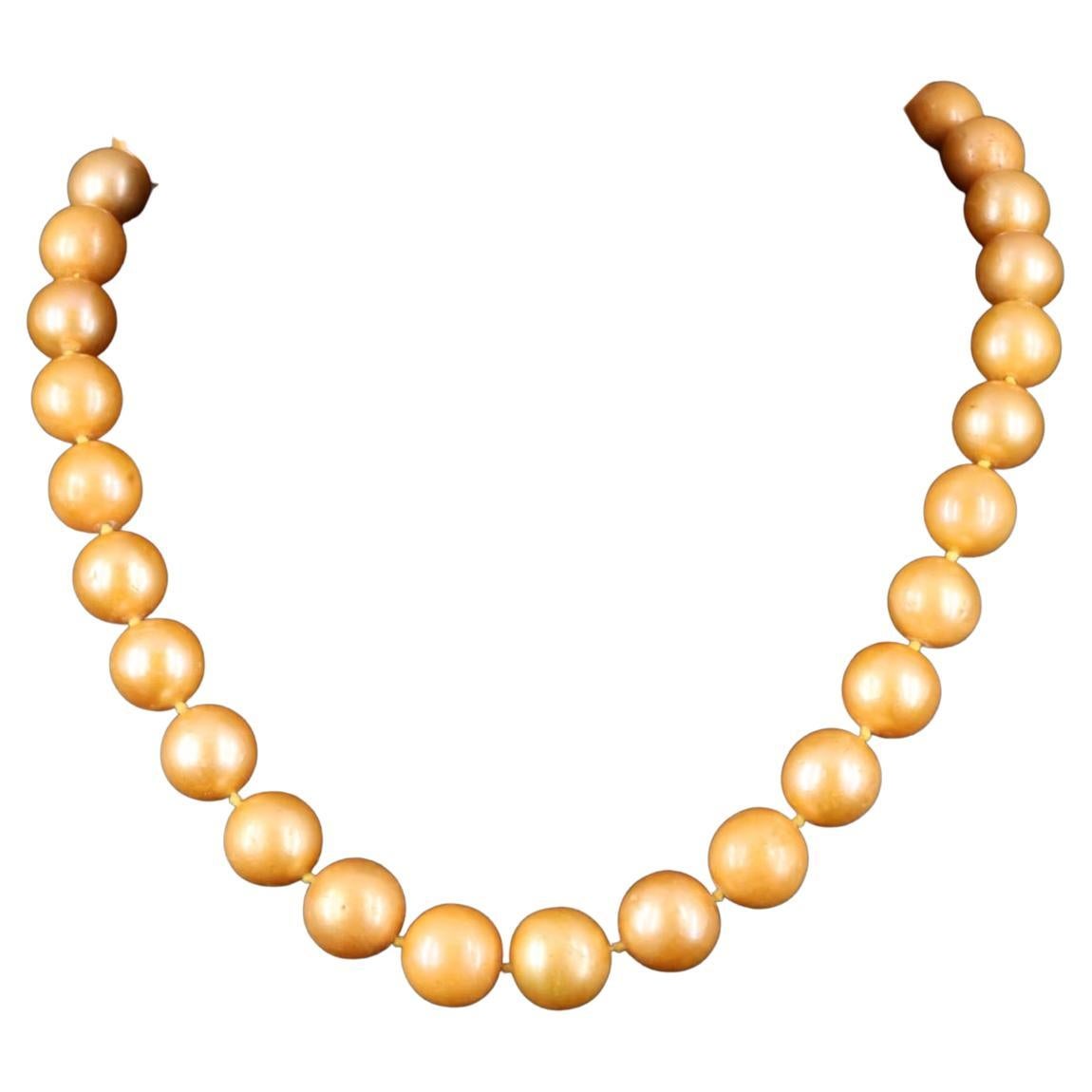 NEW / GIA certified Large Pearl Necklace / 18K Gold / Comes with GIA certificate For Sale