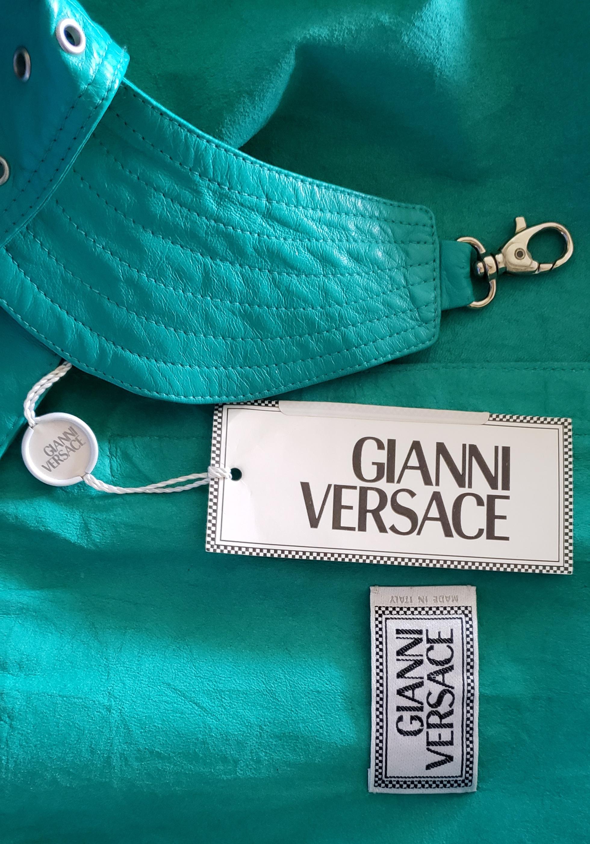 NEW GIANNI VERSACE EMERALD GREEN LEATHER JACKET with RIVETS Sz IT 40 - US 4/6 For Sale 12