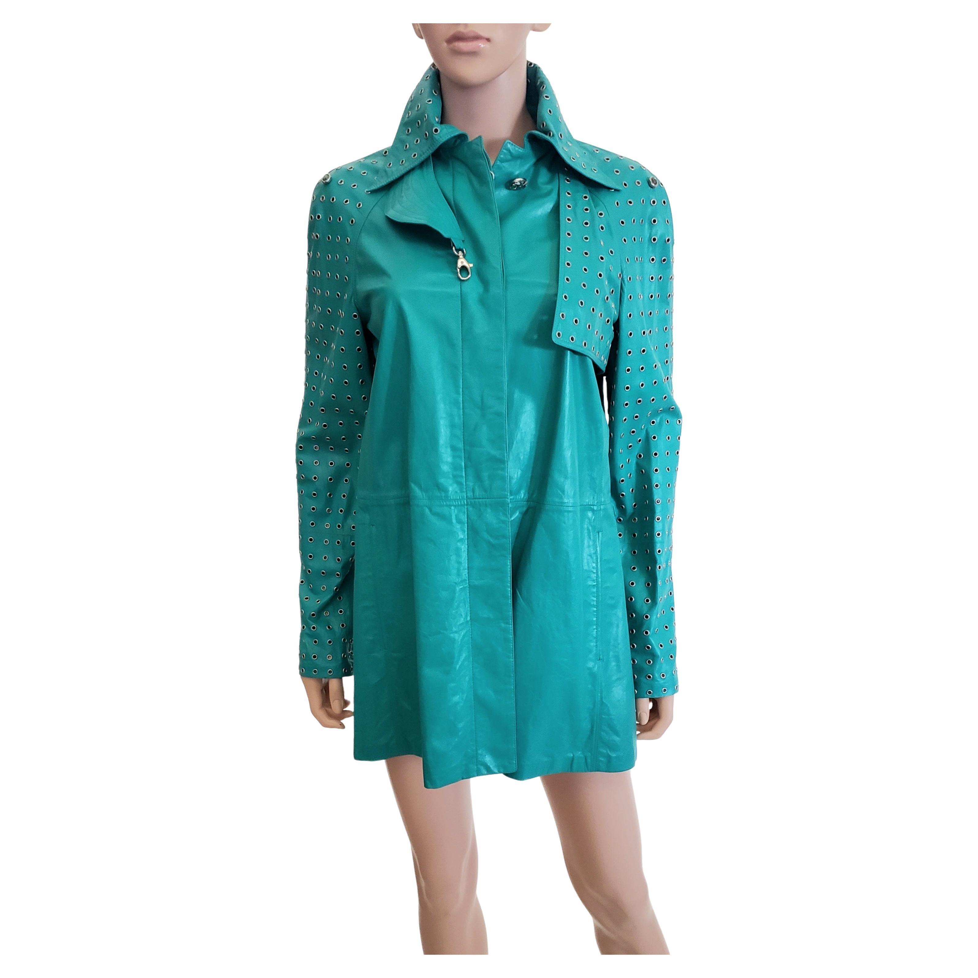 NEW GIANNI VERSACE EMERALD GREEN LEATHER JACKET with RIVETS Sz IT 40 - US 4/6 For Sale