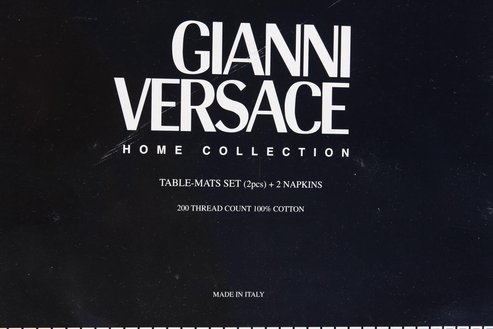 Nuevo Juego de 10 Manteles Gianni Versace Home Collection Medusa Verde Blanco en Nuevo estado para la venta en Montgomery, TX