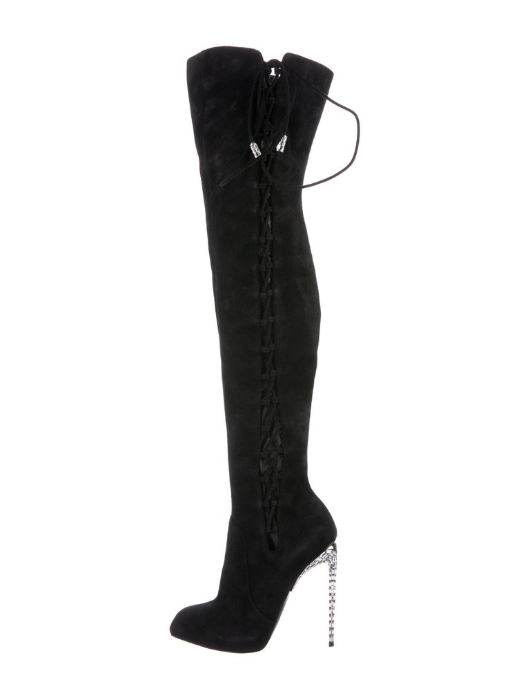 Meyella Niende Flyselskaber New Giuseppe Zanotti for Jennifer Lopez Crystal Embellished Over-the-Knee  Boots For Sale at 1stDibs