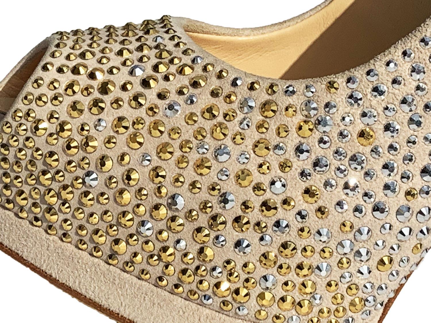 Donna Nuovo Giuseppe Zanotti Nude Crystal Embellished Platform Suede Shoe Pumps 38  38.5 in vendita