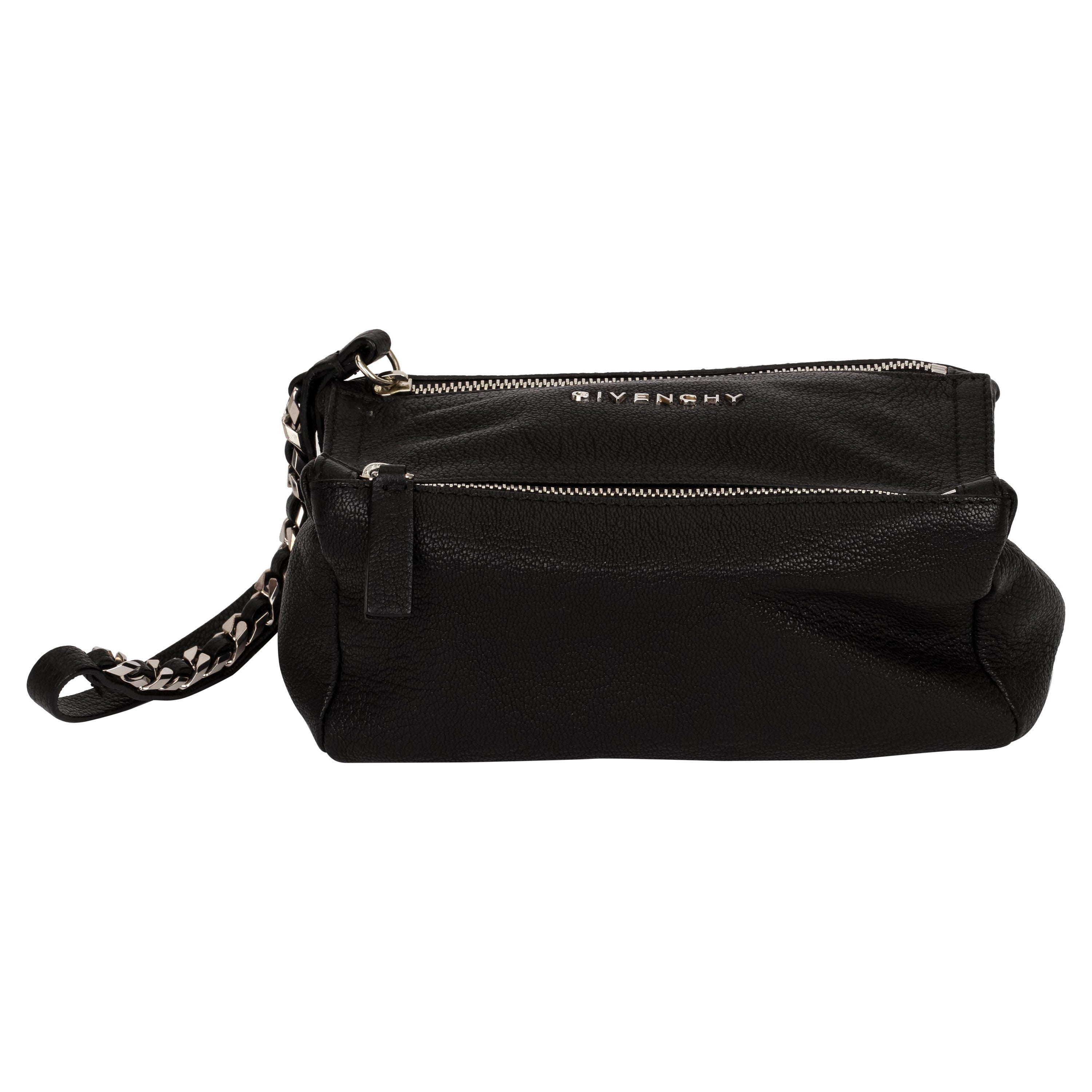 Nuevo Bolso Givenchy Pochette de piel negra en venta