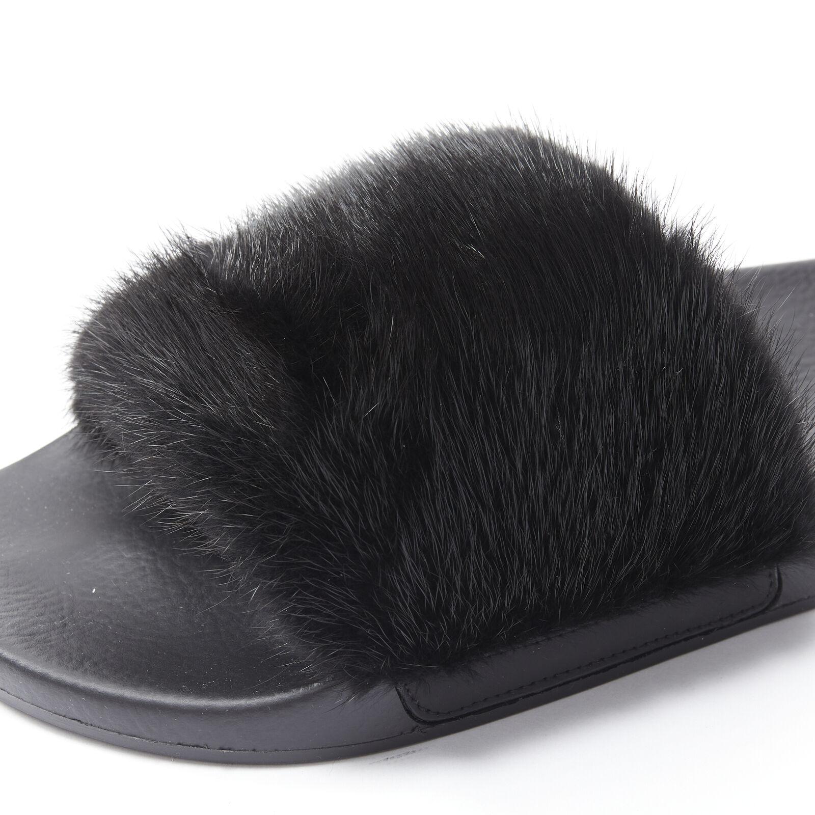 new GIVENCHY black Vison Mink fur logo rubber molded footbed pool slides EU36 For Sale 3