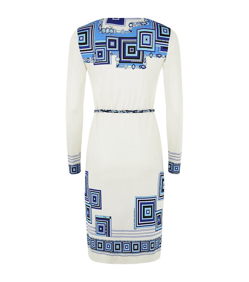 BEAUTIFUL EMILIO PUCCI PRINT SILK DRESS

DETAILS:

Beautiufl EMILIO PUCCI print silk dress
Stunning colors - hues of whites, blues, creams and black
Signature piece with the timeless EMILIO PUCCI print
Amazing soft jersey silk
Long sleeves
Round