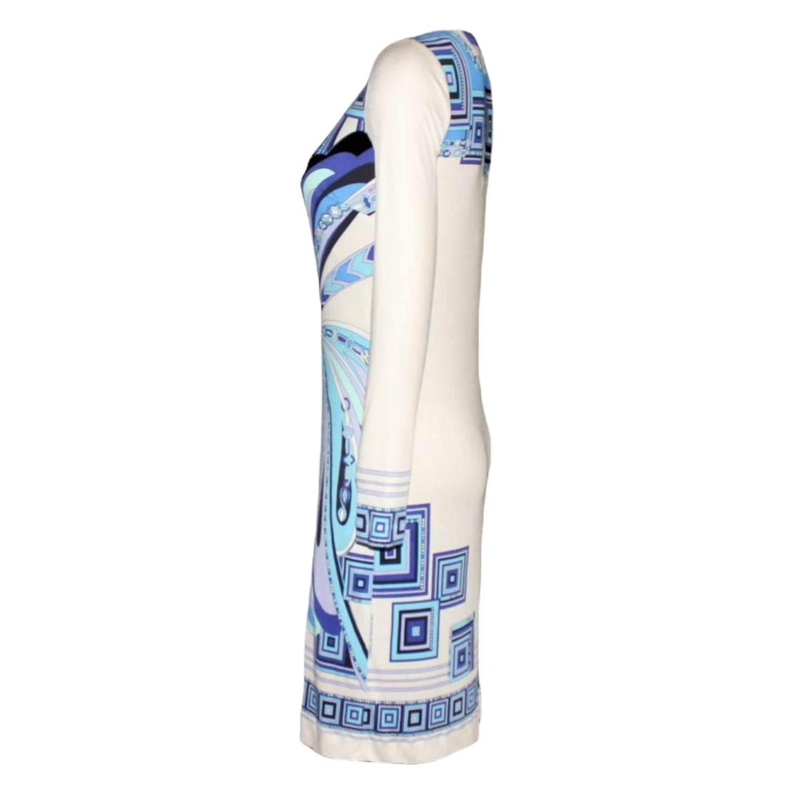 UNWORN Emilio Pucci Weißes & blaues Seidenkleid mit Signaturdruck und Gürtel Damen im Angebot