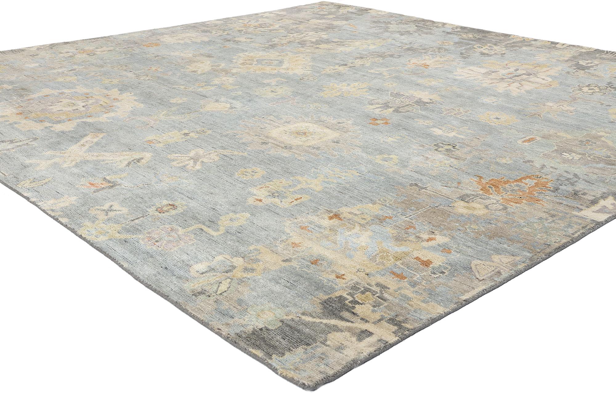 31059 Moderner grauer quadratischer Oushak-Teppich, 08'10 x 08'09. Dieser bezaubernde, handgeknüpfte Oushak-Teppich aus Wolle bietet eine moderne Variante des traditionellen Designs und verleiht jedem Raum einen eleganten Touch. Dieser in Indien