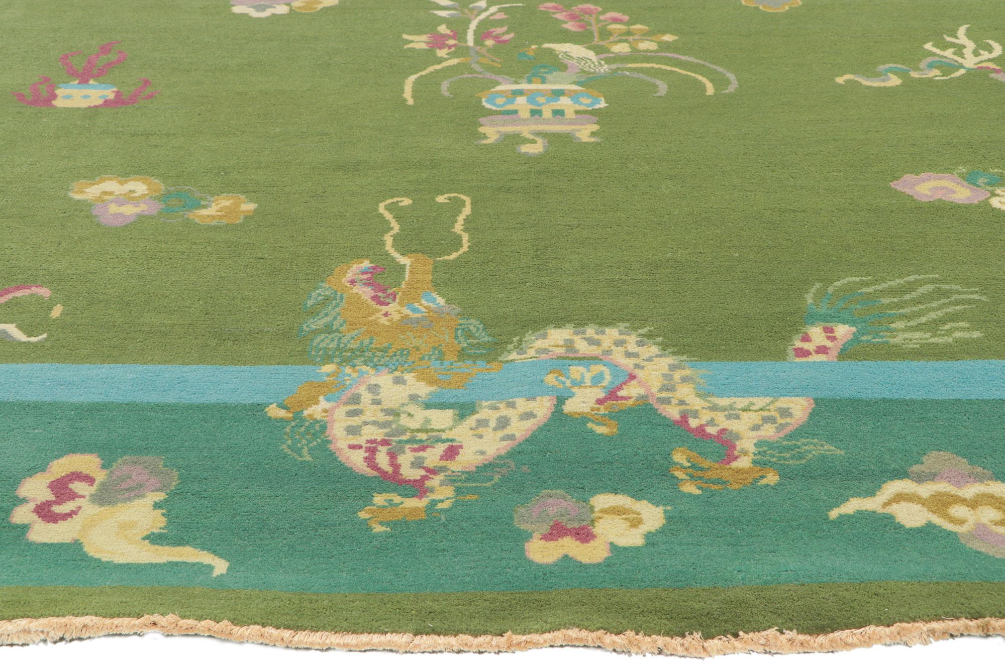 Indien Nouveau tapis Art Déco chinois vert avec style Maximalist en vente