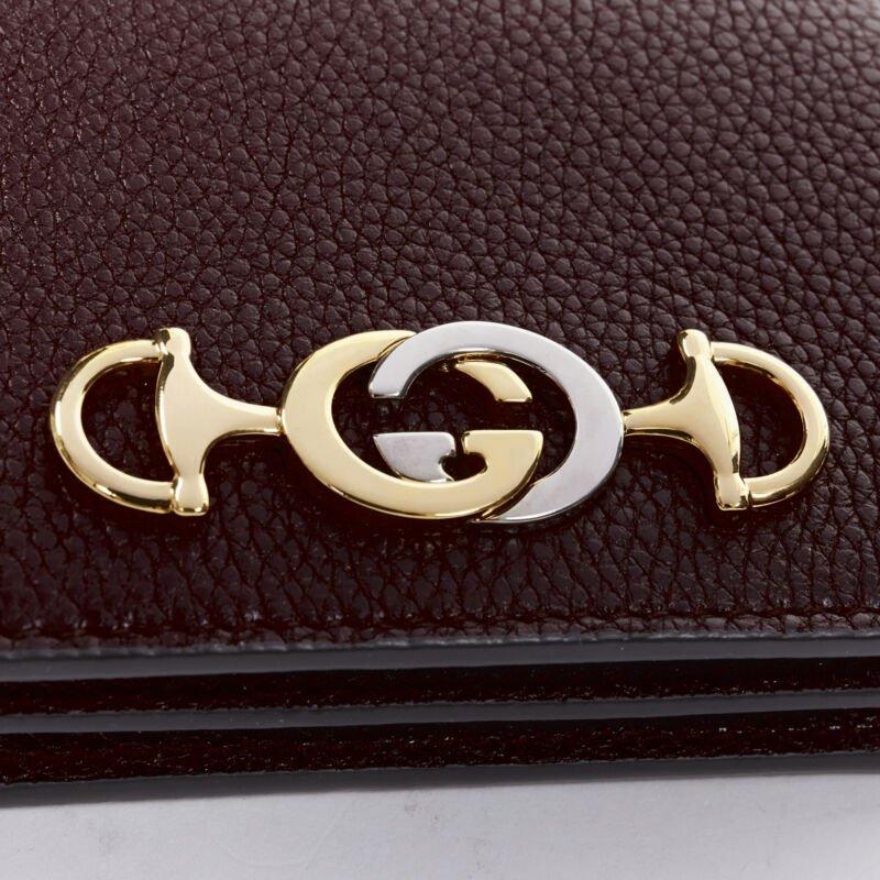 new GUCCI 570660 Zumi burgundy red GG Horsebit bi-fold wallet on chain mini bag For Sale 2