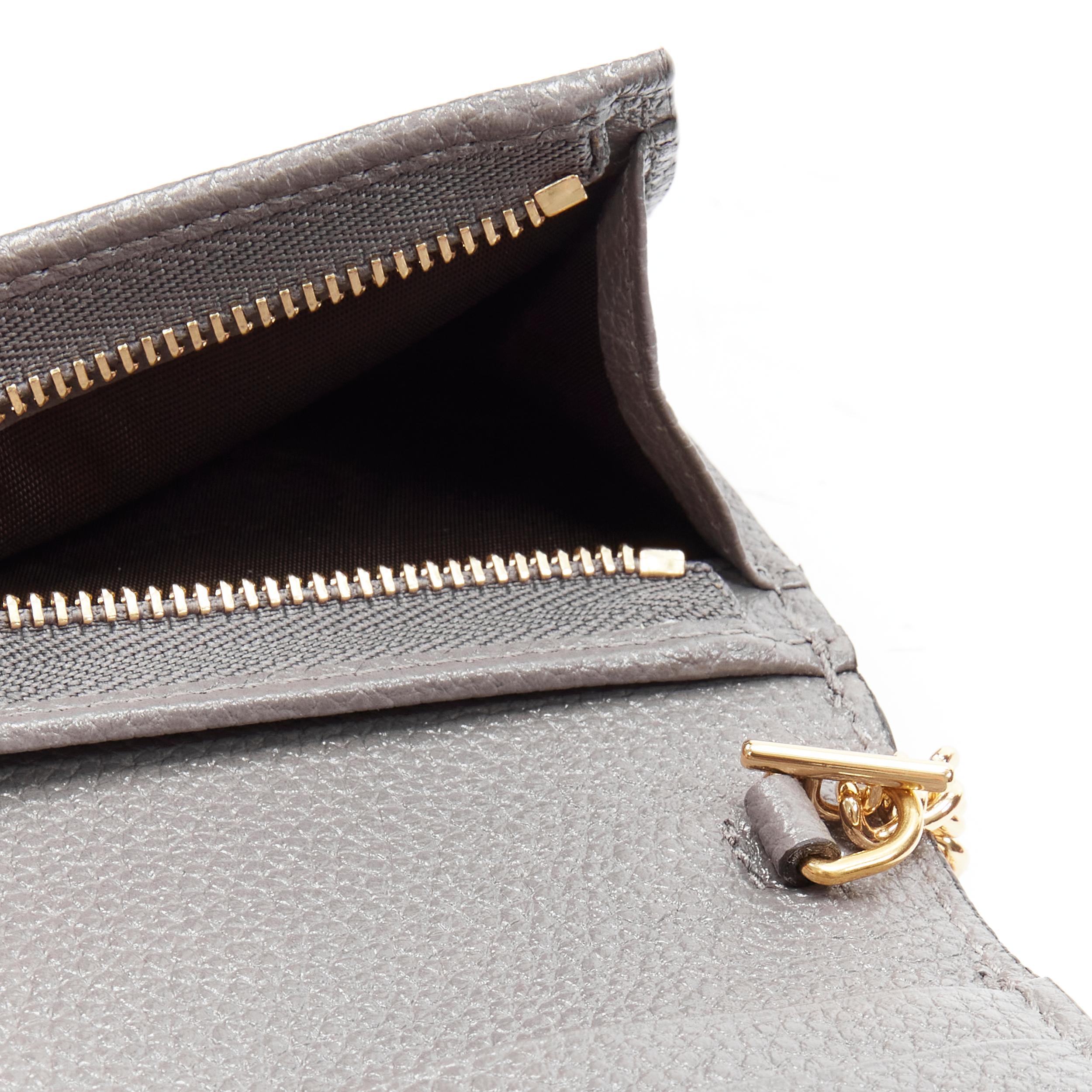 new GUCCI 570660 Zumi grey leather GG Horsebit bi-fold wallet on chain micro bag For Sale 2