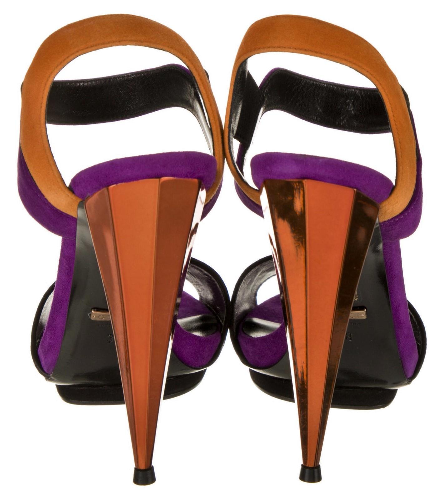 New Gucci Ad Runway 2014 Purple Orange Suede Mirrored Pump Heels Sz 37.5 In New Condition For Sale In Leesburg, VA
